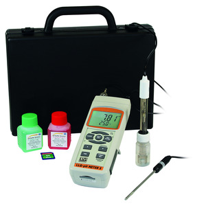 pH Meter 5, set con elettrodo, sensore temperatura, scheda SD e valigetta